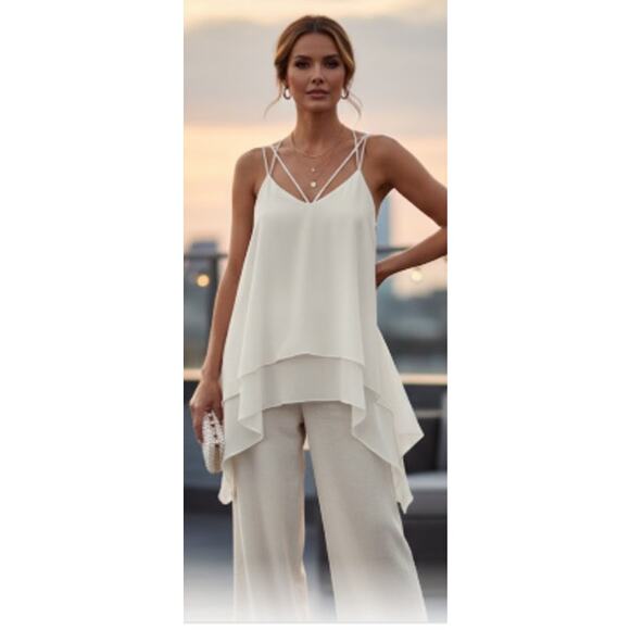 HYFVE Tops - Hyfve Asymmetrical White Top | Adjustable Straps | Size Large | EUC